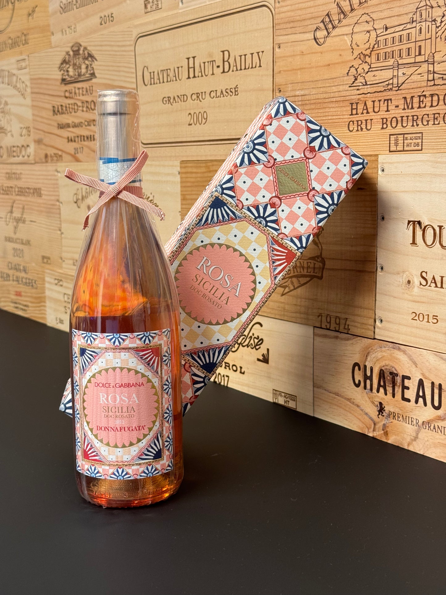 Dolce&Gabbana e Donnafugata Rosa Sicilia DOC 2023 - Vino Vista